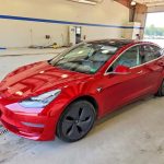 Розмитнення Tesla з США: як розрахувати вартість авто